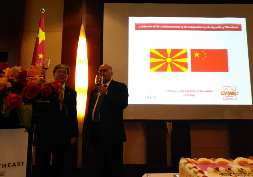 QQ图片20160908005221.jpg